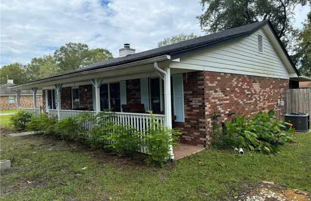 146 W Magnolia Ave photos photos