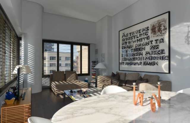 200 East 69th Street Gallery 3