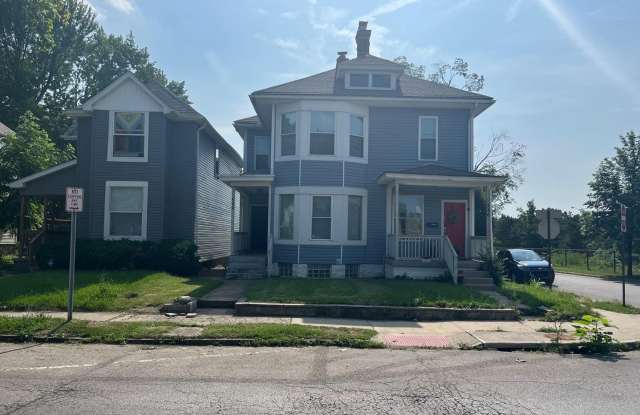 544 S Champion Ave photos photos