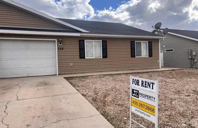 3 Bedroom 2 Bathroom Duplex photos photos