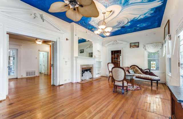 342 ALEXANDER HAMILTON DR Gallery 2
