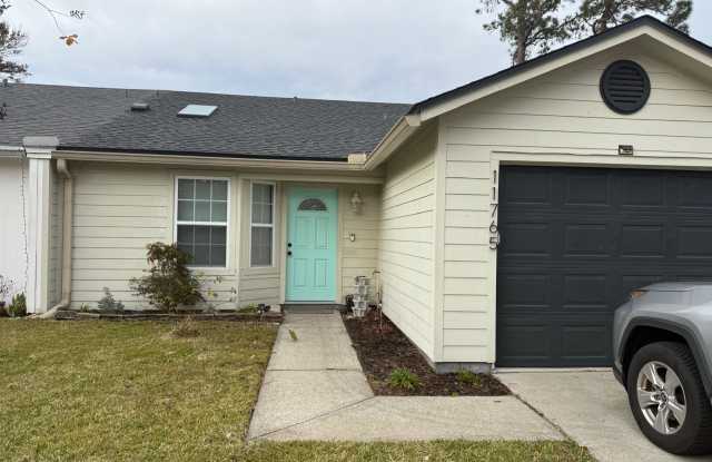 11765 White Horse Road - 11765 White Horse Road, Jacksonville, FL 32246