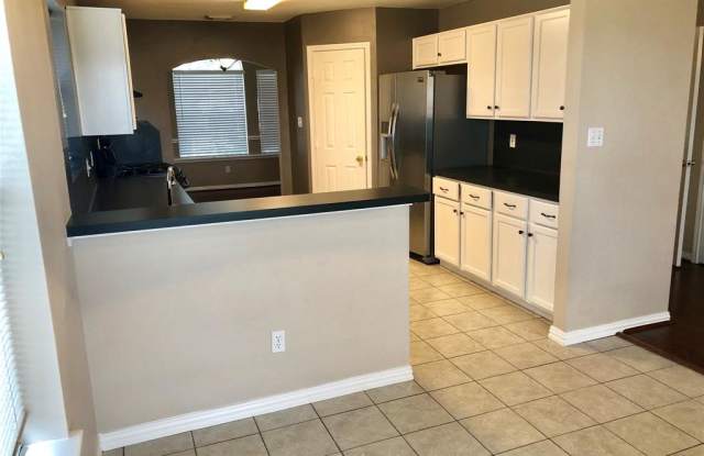 23027 N Waterlily Gallery 4
