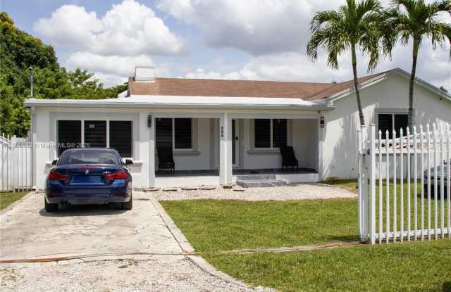 295 NE 150th St photos photos 295 NE 150th St photos photos