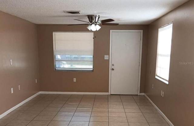 1515 SWORDBILL Drive Gallery 2