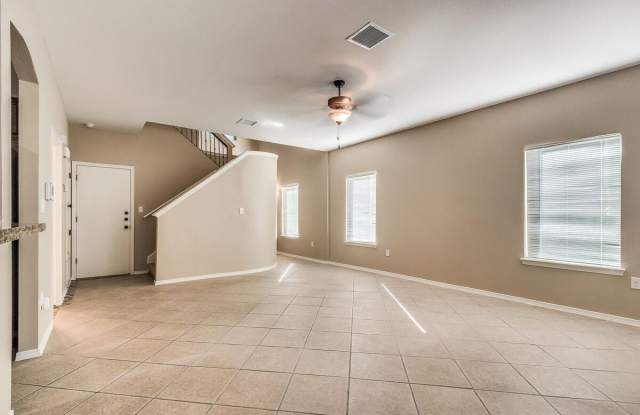 13163 Kestrel Avenue Gallery 2