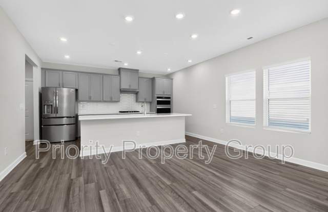 11210 Broadbent Court Gallery 4