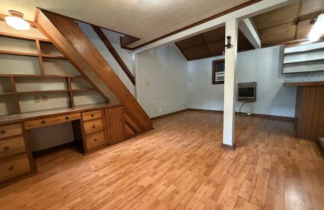 410 East Huntsville Road - C Gallery 2