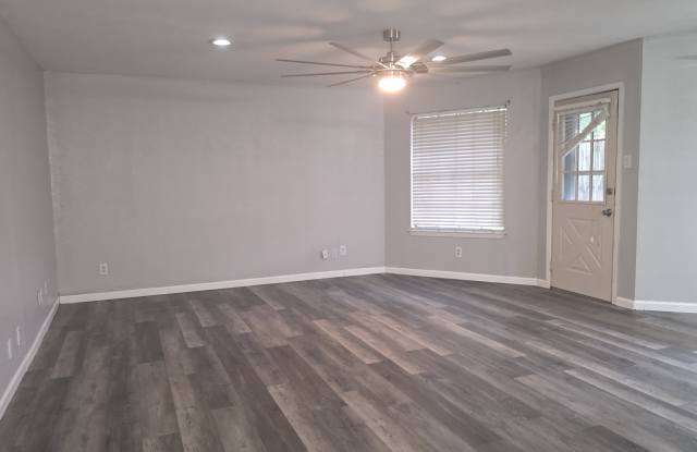 730 Patricia Dr. Gallery 2