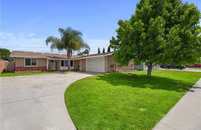 6621 TILLAMOOK Avenue photos photos