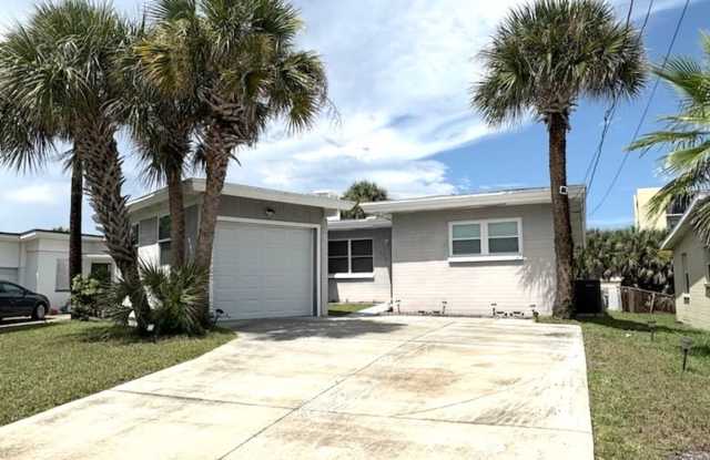 Cozy 3 Bedroom Beachside Home! photos photos Cozy 3 Bedroom Beachside Home! photos photos