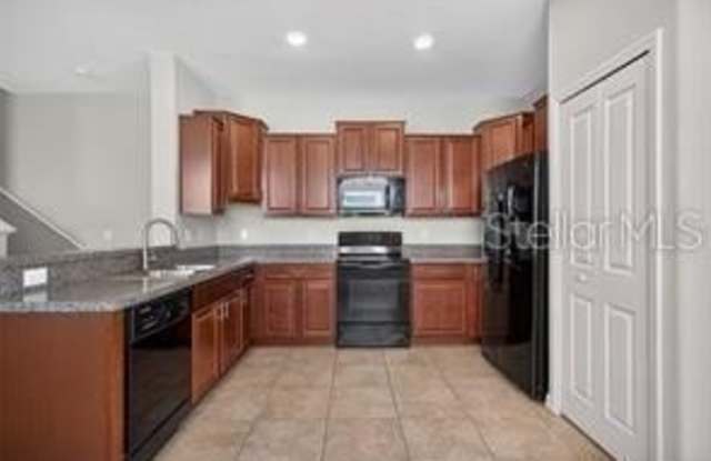 7617 GINGER LILY Court Gallery 2
