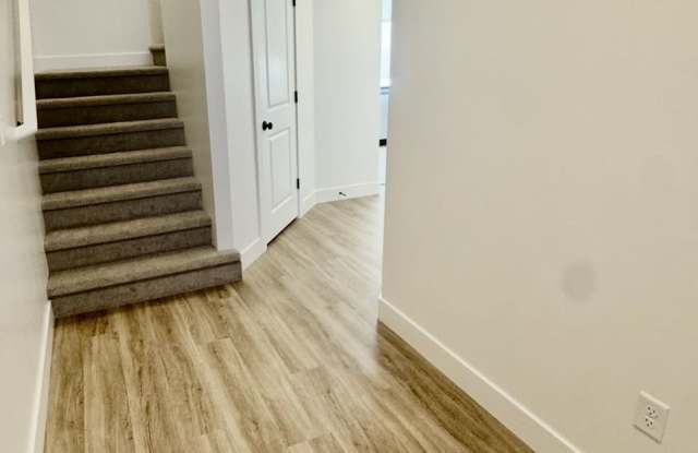 5706 South Weehawken Lane - 1 Gallery 4