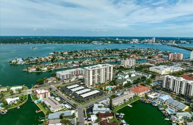 400 ISLAND WAY 1603 photos photos