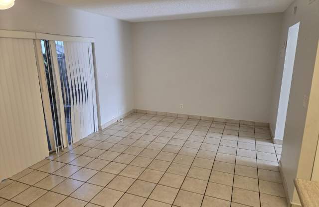 3714 SW 60th Terrace Gallery 4