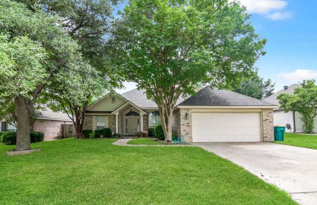 2511 Kingsbury Dr photos photos