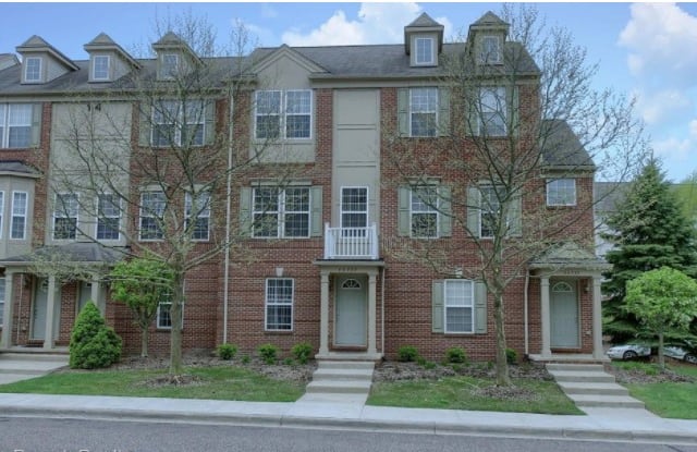 44737 Gwinnett Loop - 44737 Gwinnett Loop, Novi, MI 48377