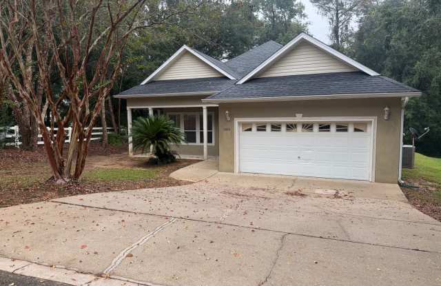 3/2 House in Northeast Tallahassee Gallery 1
