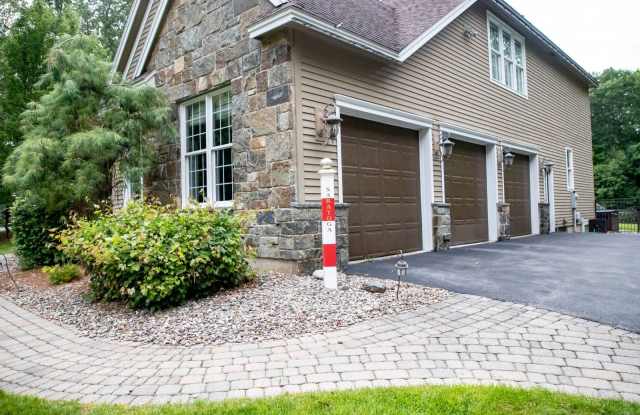 29 Beacon Hill Dr Gallery 3