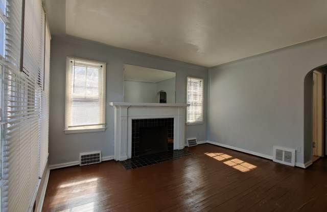 11635 Beaconsfield St Gallery 2