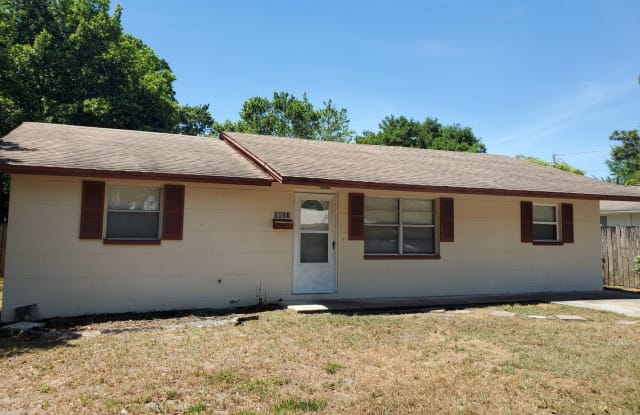 5821 20th Street - 5821 20th Street, Zephyrhills, FL 33542