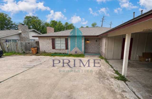 9900 Randall Dr Gallery 3