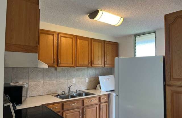 Waikalani Woodlands - 2 bedroom, 1 baths, 2 parking stalls - Avail now! Gallery 4