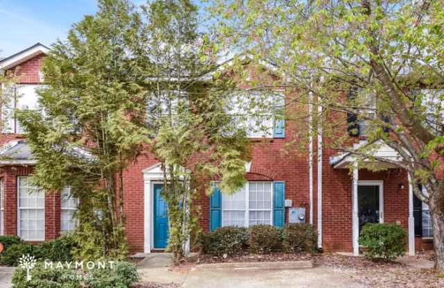 5871 Strathmoor Manor Circle Gallery 1