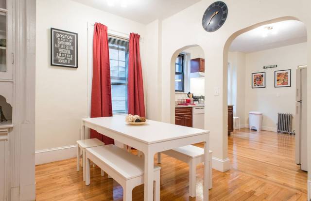 5-Bed, 2-Bath Brookline Gem photos photos