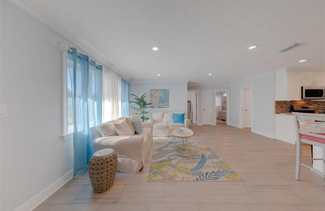 196 OVERBROOK Drive E Gallery 4