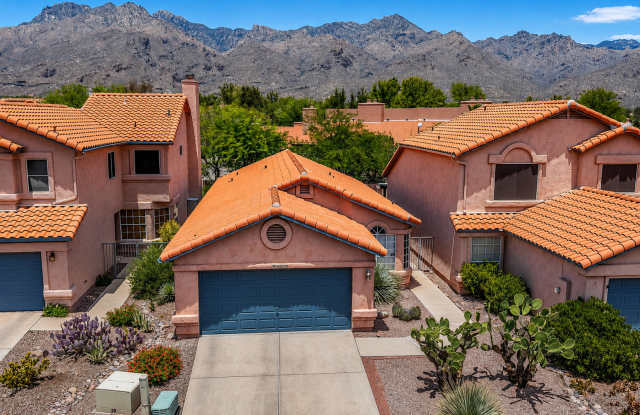 Welcome Home! Gorgeous 3BR/2BA Catalina Home in Desirable District 16 photos photos