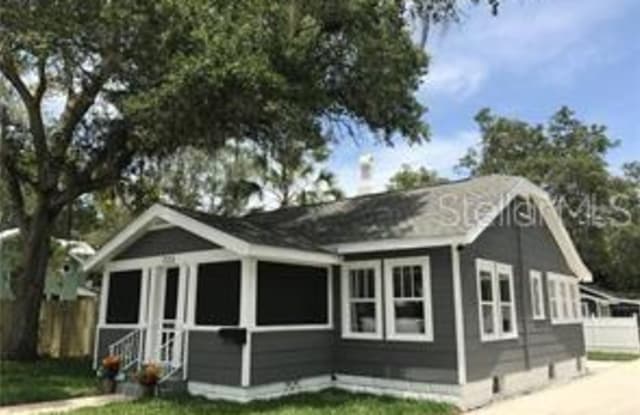 723 32ND AVENUE N - 723 32nd Avenue North, St. Petersburg, FL 33704