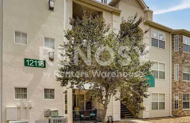 Available August 2026 - 2 bedroom + Office Penthouse condo new paint, carpet, Whirlpool appliances plus Garage. photos photos