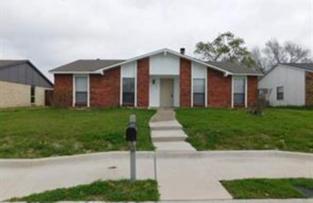 8409 WOODSIDE Road - 8409 Woodside Road, Rowlett, TX 75088