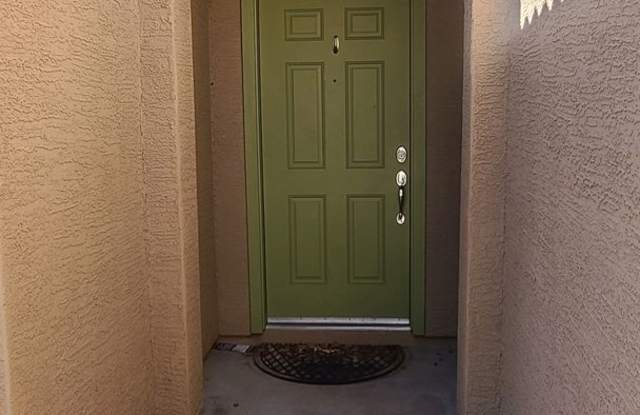 3-bedroom, 2-bath at Crismon/Baseline Gallery 4