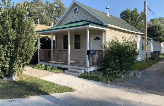 358 W. Grand Ave. photos photos