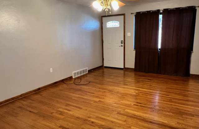 1337 Jeffers Street Gallery 2