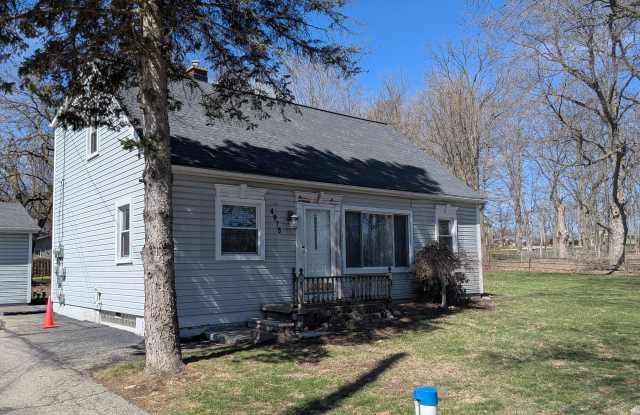 4975 Comstock Street photos photos