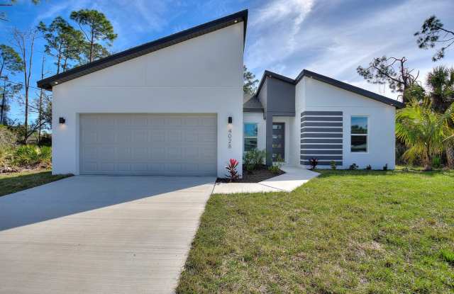 ONE MONTH FREE RENT! Modern, energy efficient home with ALL of the upgrades! North Port, FL photos photos