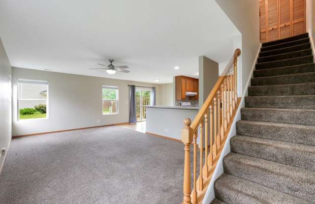 540 WEDGEWOOD Circle Gallery 3