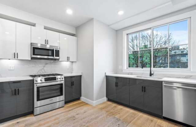 300 Somerville Ave. photos photos