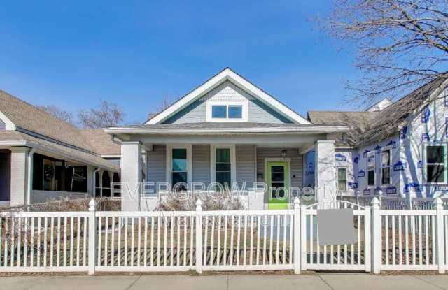 1140 Hoyt Avenue photos photos