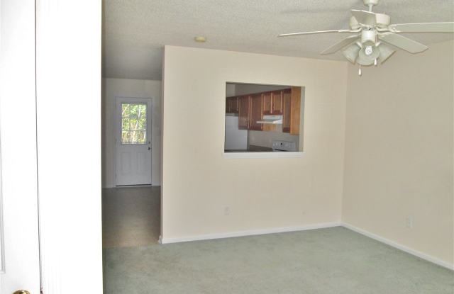 354 Bracken Place Gallery 2