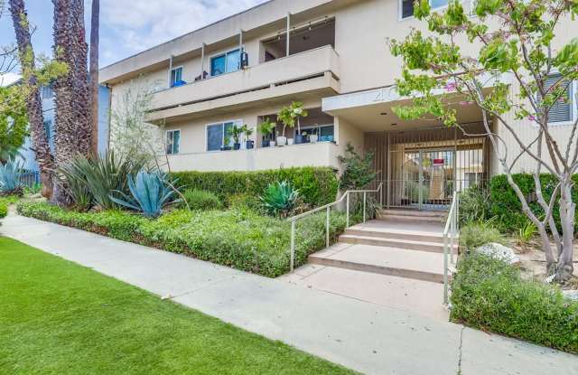 Baldwin Hills Apartments at 4045 Stevely Ave Gallery 3