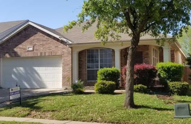 4613 Golden Yarrow Drive Gallery 3