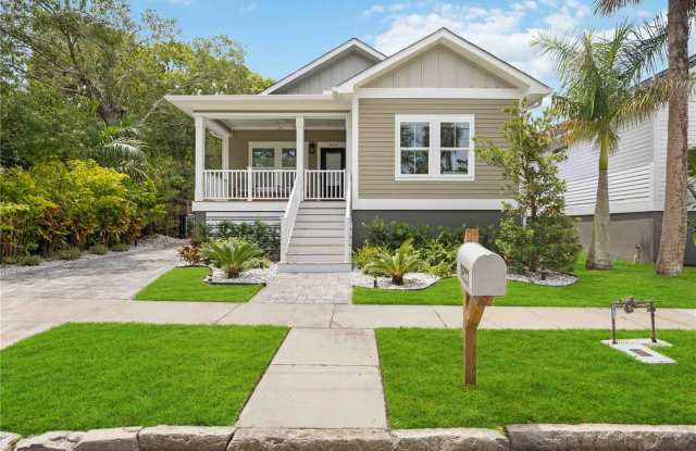1623 8TH AVENUE W photos photos