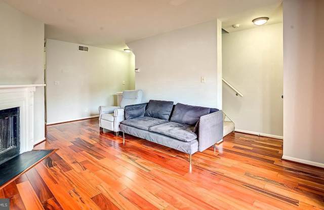 4647 28TH ROAD S Gallery 2