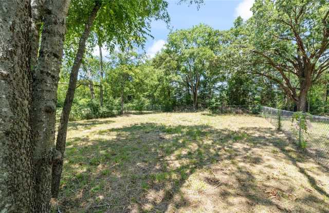 1475 S Buffalo Gallery 3