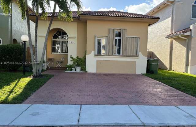 2528 NE 41st Ter - 2528 Northeast 41st Terrace, Homestead, FL 33033 2528 NE 41st Ter - 2528 Northeast 41st Terrace, Homestead, FL 33033