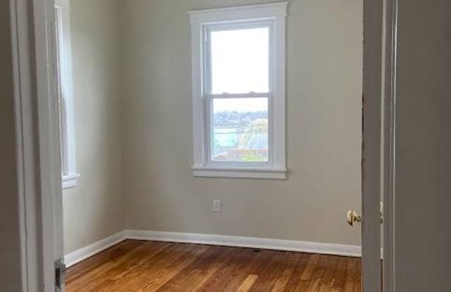5818 W Park Avenue Gallery 3